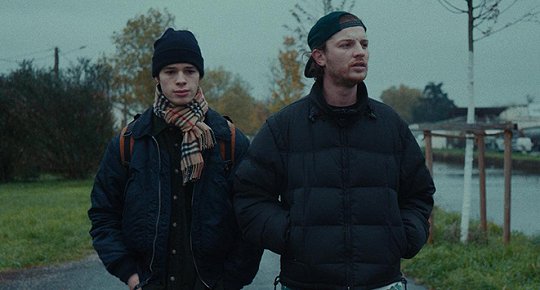 Le troisi&egrave;me s'en tire mieux.