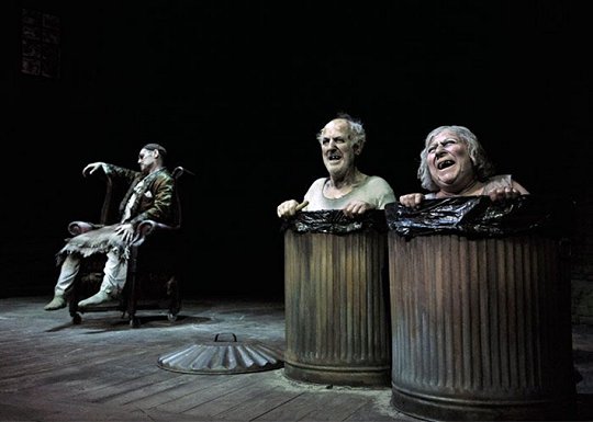 Mise en sc&egrave;ne d'Alain Fran&ccedil;on. Michel Robin, Isabelle Sadoyan.